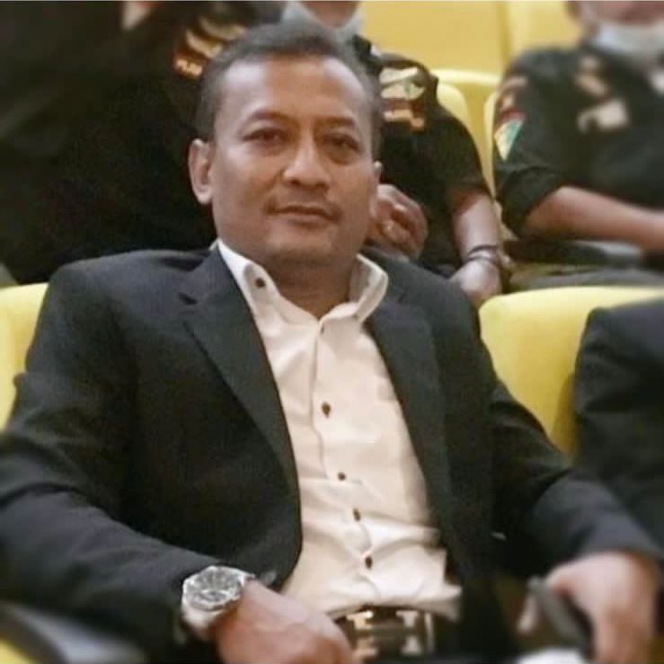 Foto profesional Kisworo, Partner Senior Kantor Hukum dengan ekspresi percaya diri dan profesional